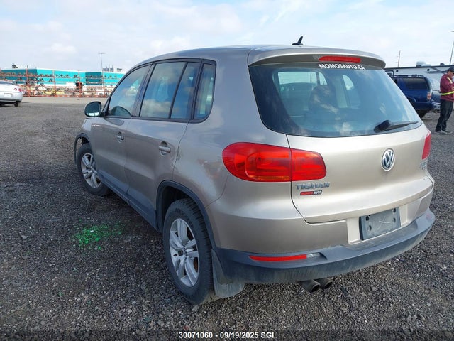 WVGJV7AX0FW032457 Volkswagen 2015