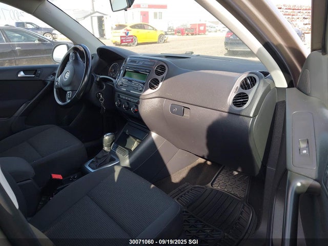WVGJV7AX0FW032457 Volkswagen 2015