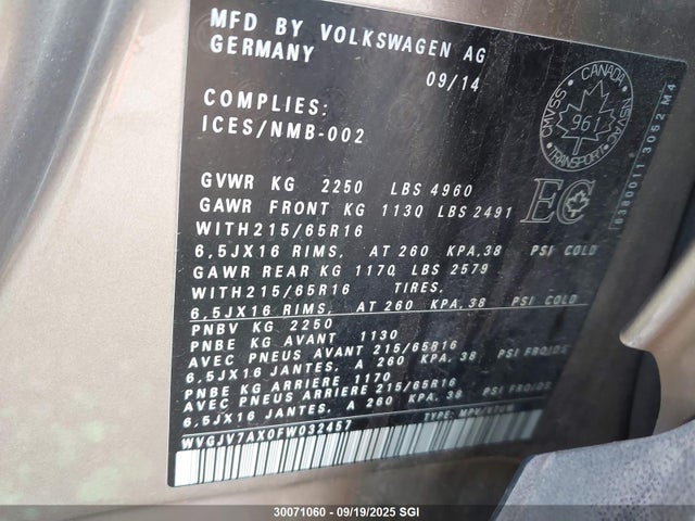 WVGJV7AX0FW032457 Volkswagen 2015
