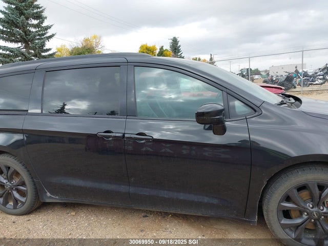 2C4RC1EG7LR140647 Chrysler Pacifica