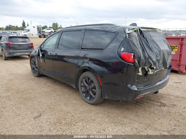 2C4RC1EG7LR140647 Chrysler Pacifica