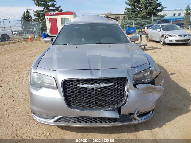 2C3CCABG3GH260472 Chrysler 300