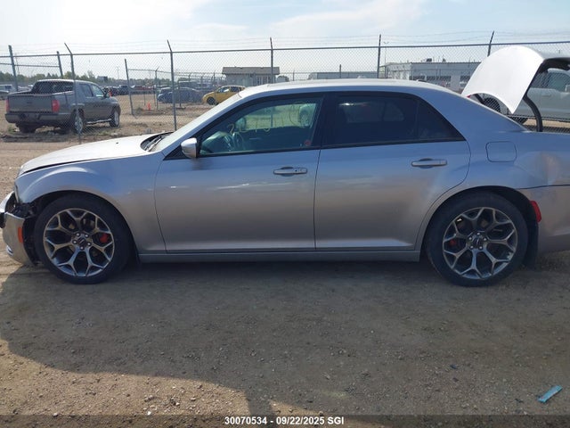 2C3CCABG3GH260472 Chrysler 300