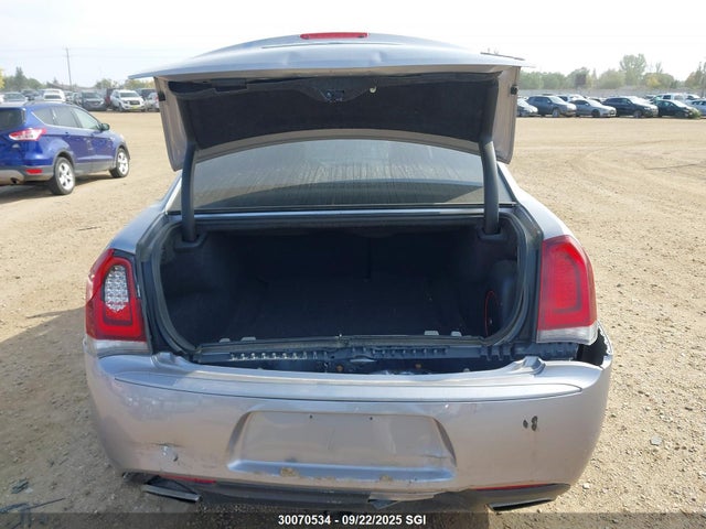 2C3CCABG3GH260472 Chrysler 300