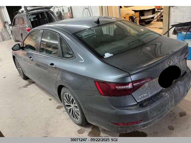 3VWEB7BU0LM077281 Volkswagen 1.4 tsi