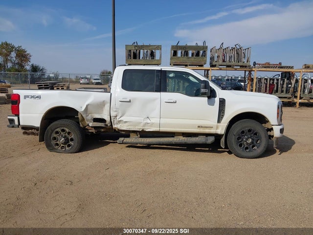 Ford 2025 2025 1FT8W3BT0SEC84651 Image 14