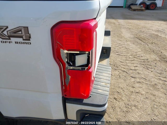 Ford 2025 2025 1FT8W3BT0SEC84651 Image 19