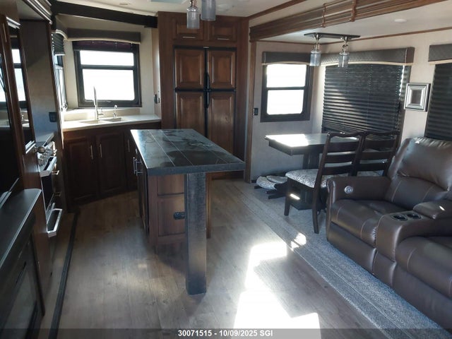 1UJBJ0BU8L1ER0212 Jayco 2020