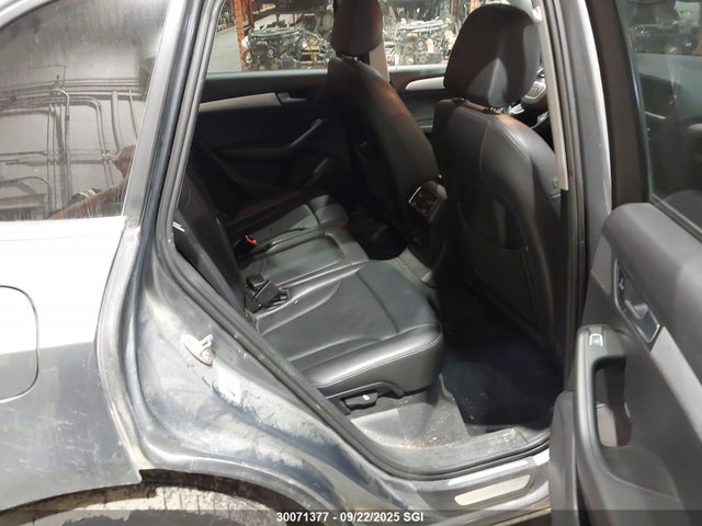 Audi Q5 2015 WA1CMCFP3FA081693 Image 8