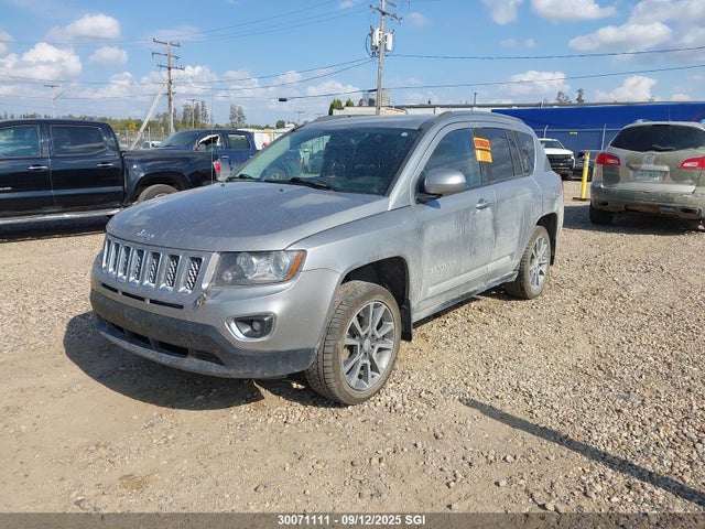 1C4NJDCB3FD218720 Jeep 2015