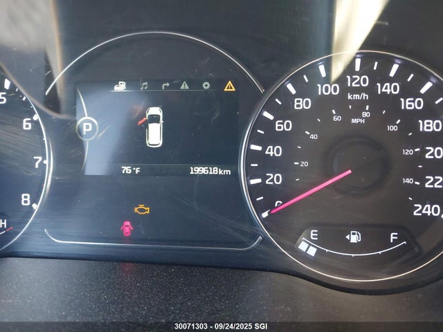 KIA dohc gdi nu 2015 KNAHU8A3XF7085621 Image 15