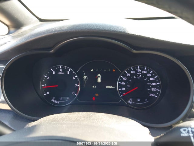 KIA dohc gdi nu 2015 KNAHU8A3XF7085621 Image 7