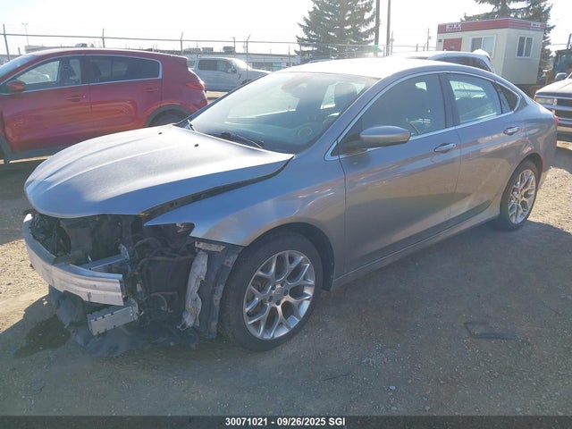 1C3CCCEG7FN513502 Chrysler 2015