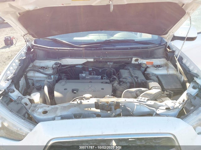 Mitsubishi dohc mivec 2015 4A4AJ4AU5FE601323 Image 10