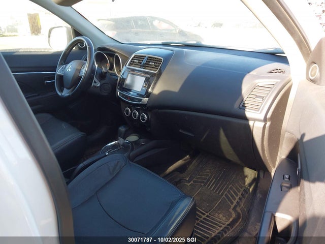 Mitsubishi dohc mivec 2015 4A4AJ4AU5FE601323 Image 5