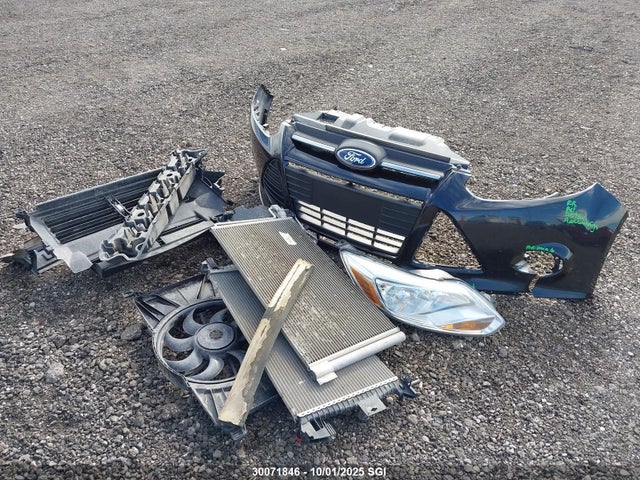 Ford Focus 2014 1FADP3K21EL315446 Image 12