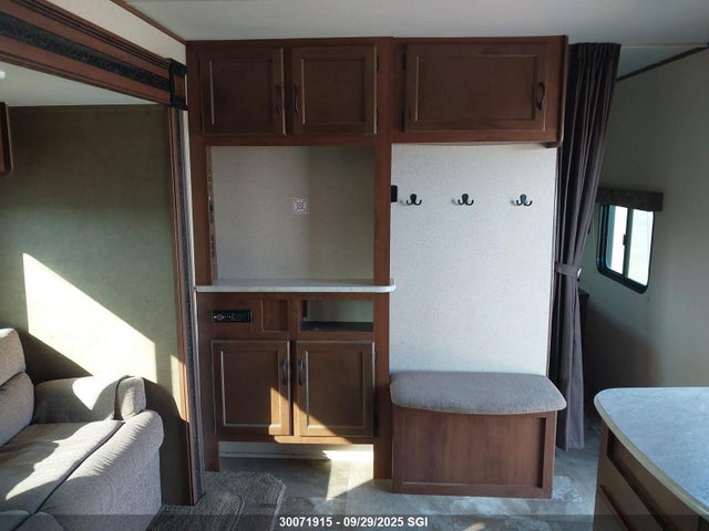 1UJBJ0BR5F77X0213 Jayco 2015