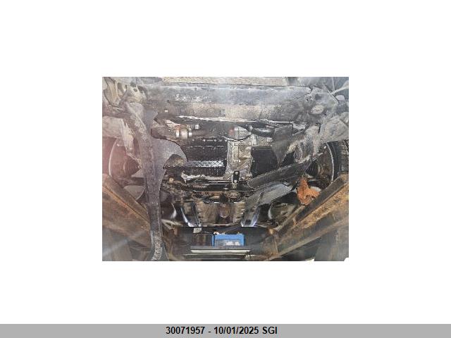 1VWAA7A33JC005323 Volkswagen tsi