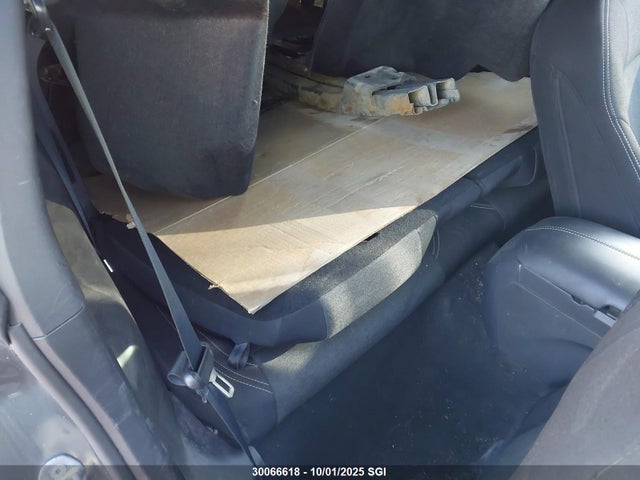 1FA6P8TH1R5108493 Ford 4v