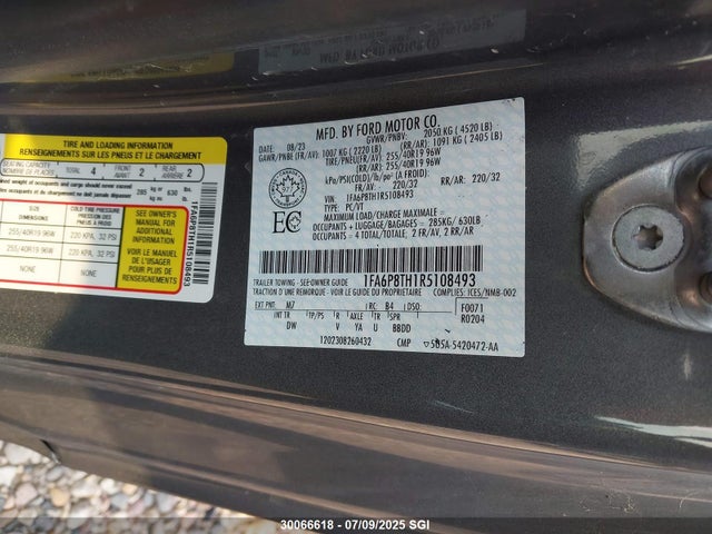 1FA6P8TH1R5108493 Ford 4v