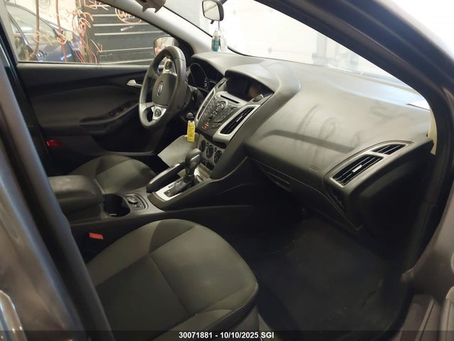 30071881 :رقم المزاد ، 1FADP3K28DL268298 vin ، 2013 Ford Focus Se مزاد بيع