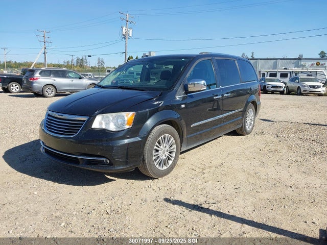Chrysler 2014 2014 2C4RC1CG8ER243548 Image 2