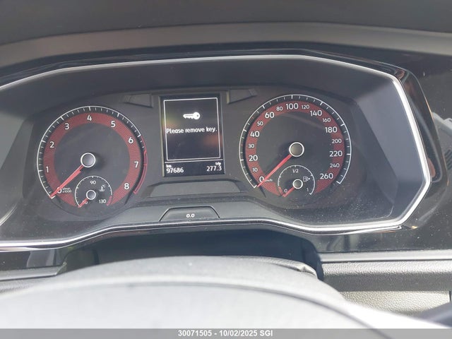 3VWC57BU5KM009961 Volkswagen 1.4 tsi