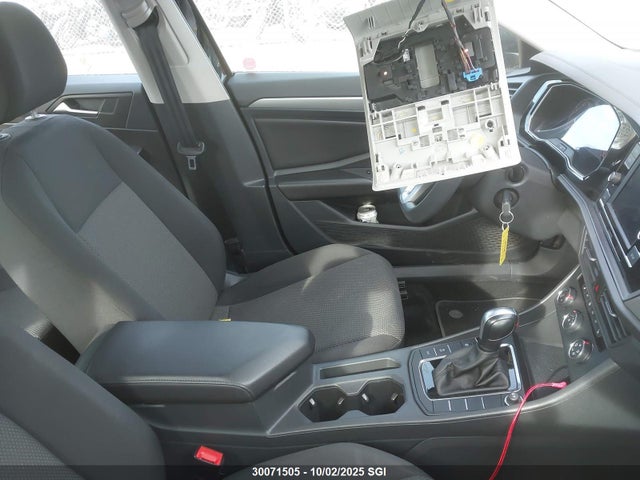 3VWC57BU5KM009961 Volkswagen 1.4 tsi