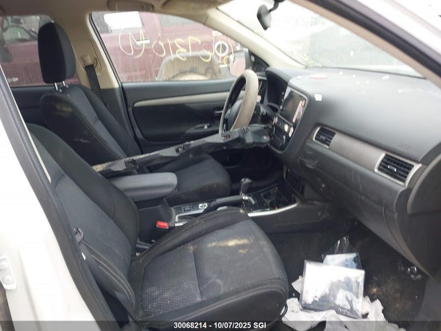 JA4AZ2A35JZ615679 Mitsubishi mivec