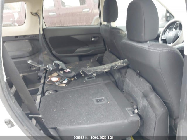 JA4AZ2A35JZ615679 Mitsubishi mivec