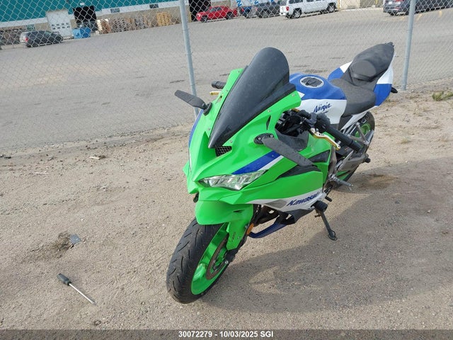 30072279 :رقم المزاد ، ML5ZXCS11RDA27026 vin ، 2024 Kawasaki Ninja مزاد بيع