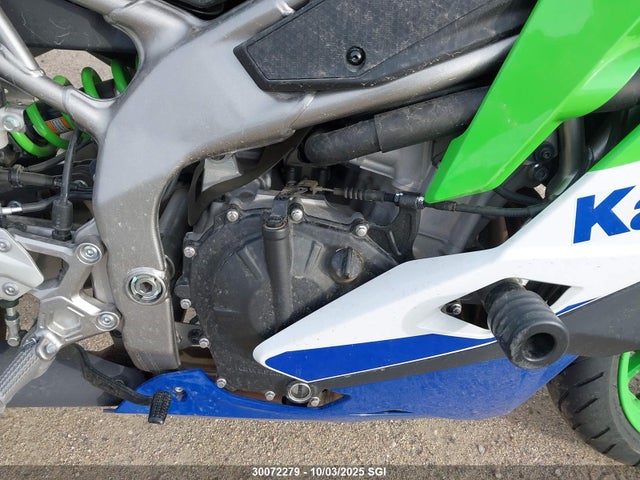 30072279 :رقم المزاد ، ML5ZXCS11RDA27026 vin ، 2024 Kawasaki Ninja مزاد بيع