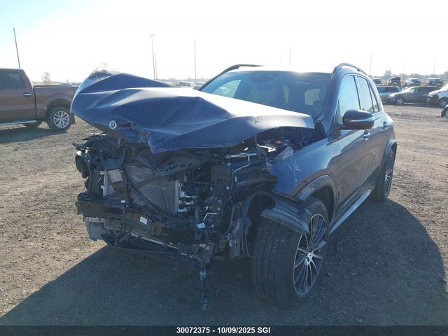 4JGFB5KB7NA743896 Mercedes-Benz m256