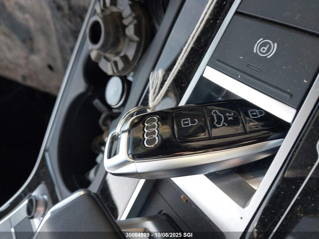 Audi 55 tfsi 2023 WA1DVBF17PD020743 Image 11