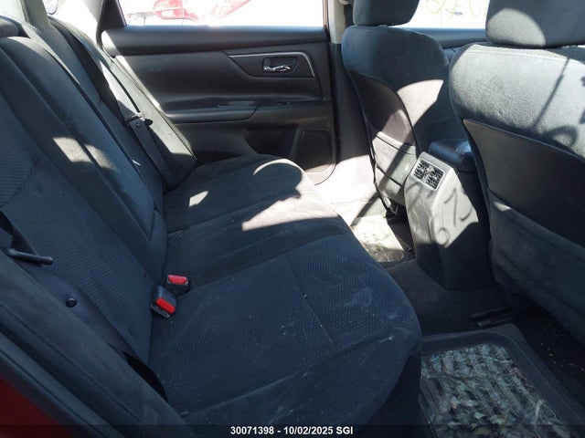 1N4AL3AP2FN906323 Nissan 2015