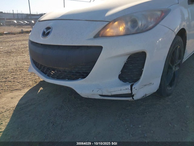 30064029 :رقم المزاد ، JM1BL1UF4C1625665 vin ، 2012 Mazda 3 I مزاد بيع
