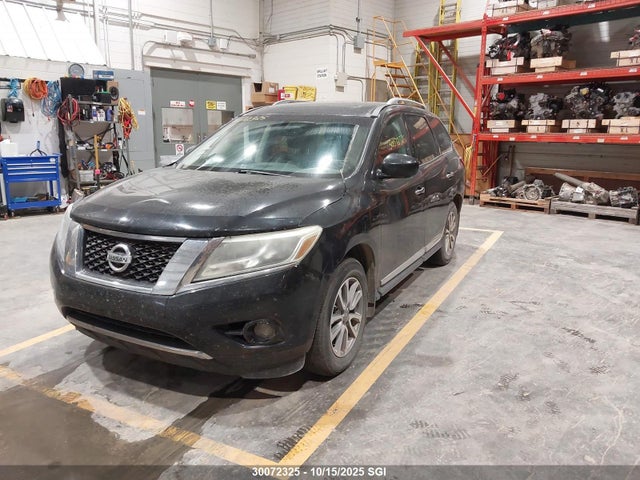Nissan Pathfinder 2015 5N1AR2MM5FC621949 Image 2