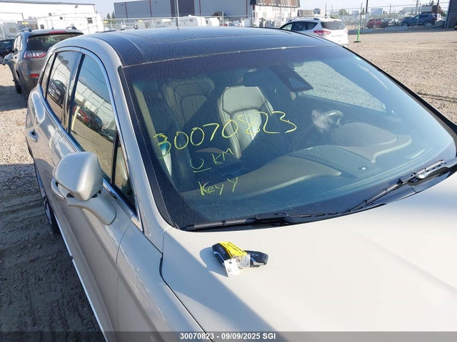2LMTJ8LP3GBL44934 Lincoln gtdi