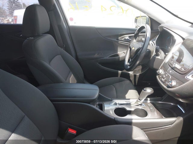 30075859 :رقم المزاد ، 1G1ZD5ST3JF197415 vin ، 2018 Chevrolet Malibu Lt مزاد بيع