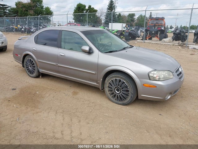 30076517 :رقم المزاد ، JN1DA31A42T002300 vin ، 2002 Nissan Maxima Gle/se مزاد بيع