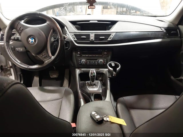 2012 Bmw X1 Xdrive28i მანქანა იყიდება აუქციონზე, vin: WBAVL1C55CVR80307, აუქციონის ნომერი: 30076845