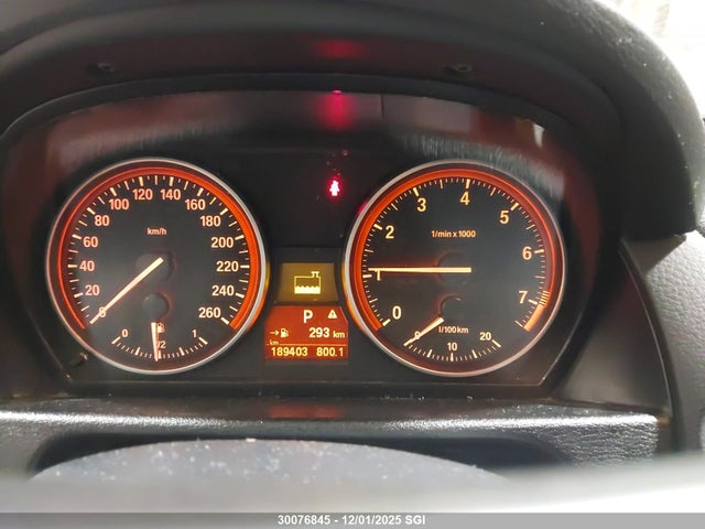 2012 Bmw X1 Xdrive28i მანქანა იყიდება აუქციონზე, vin: WBAVL1C55CVR80307, აუქციონის ნომერი: 30076845