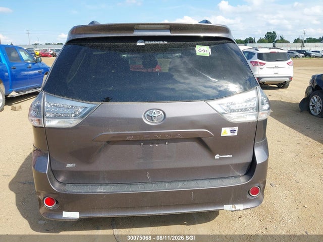 Продажа на аукционе авто 2017 Toyota Sienna Se, vin: 5TDXZ3DC7HS830154, номер лота: 30075068