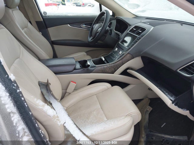 Lincoln Mkx Reserve 2017 2LMPJ8LR1HBL29157 Image 25