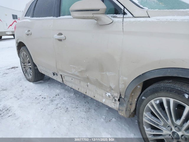 Lincoln Mkx Reserve 2017 2LMPJ8LR1HBL29157 Image 26