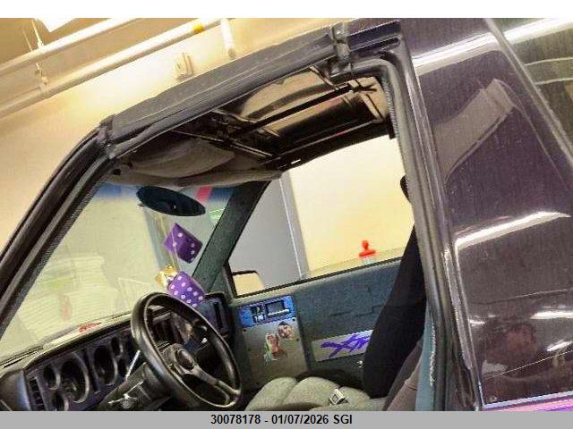 1984 Chevrolet Blazer S10 მანქანა იყიდება აუქციონზე, vin: 1G8CS18B7E0183353, აუქციონის ნომერი: 30078178