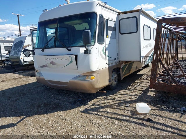 Продажа на аукционе авто 2000 Freightliner Chassis X Line Motor Home, vin: 4UZ6XLCA7YCF63681, номер лота: 30078298