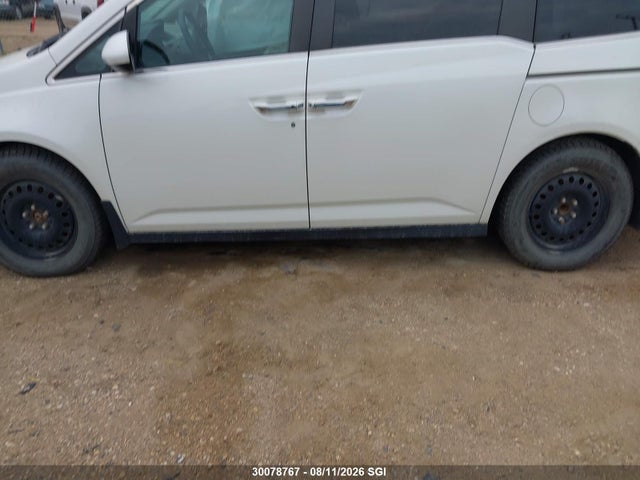 30078767 :رقم المزاد ، 5FNRL5H42FB501520 vin ، 2015 Honda Odyssey Ex مزاد بيع