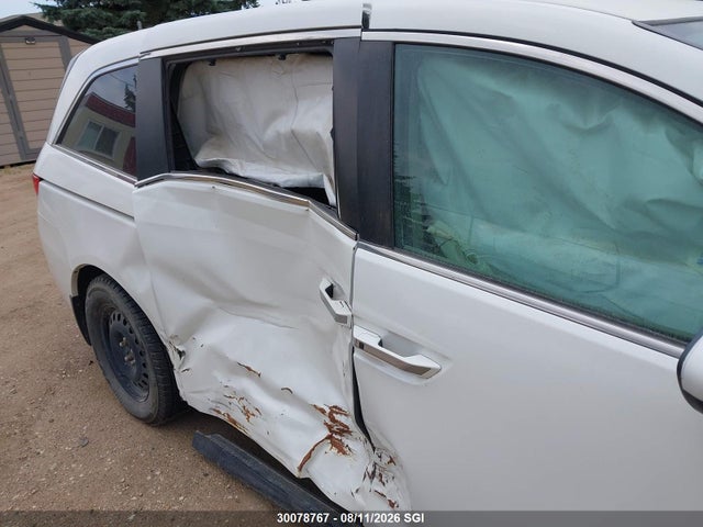 30078767 :رقم المزاد ، 5FNRL5H42FB501520 vin ، 2015 Honda Odyssey Ex مزاد بيع