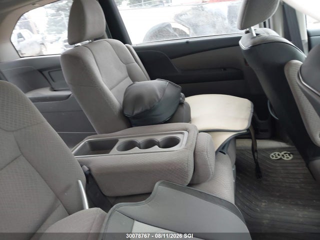 30078767 :رقم المزاد ، 5FNRL5H42FB501520 vin ، 2015 Honda Odyssey Ex مزاد بيع